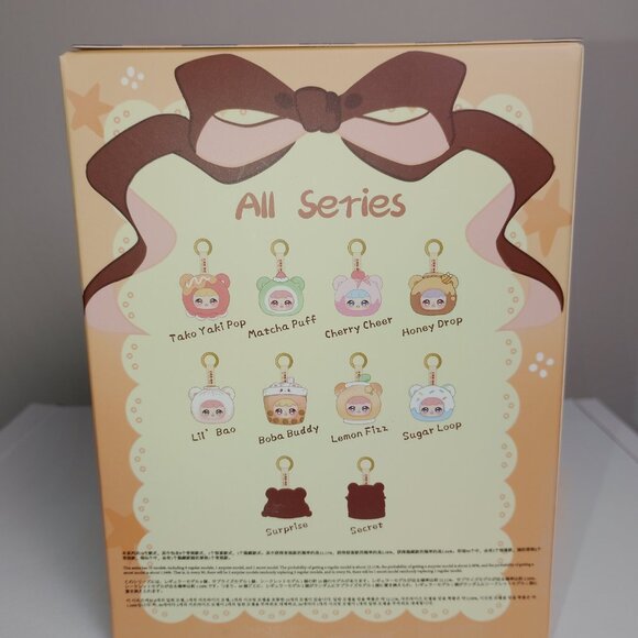 Nina's Vacation Snacks collectible plushie. - Picture 2 of 2